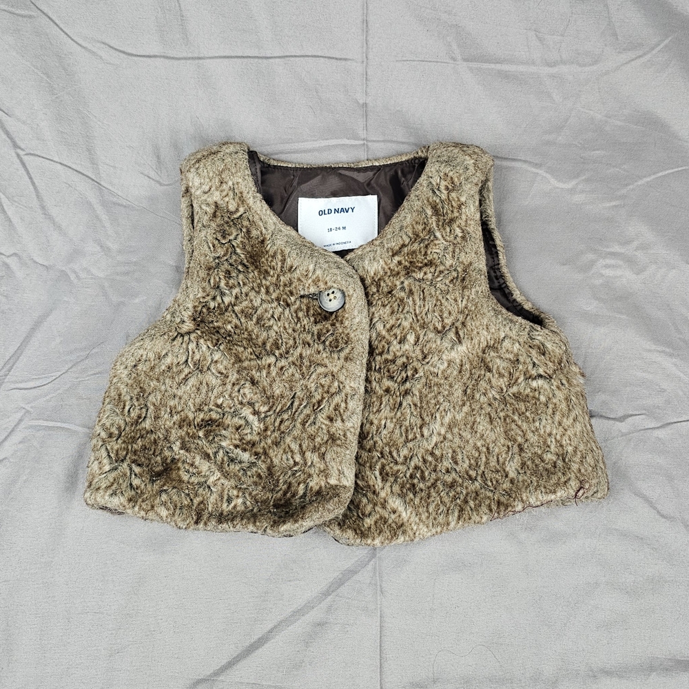 Old Navy Tan Faux Fur Vest